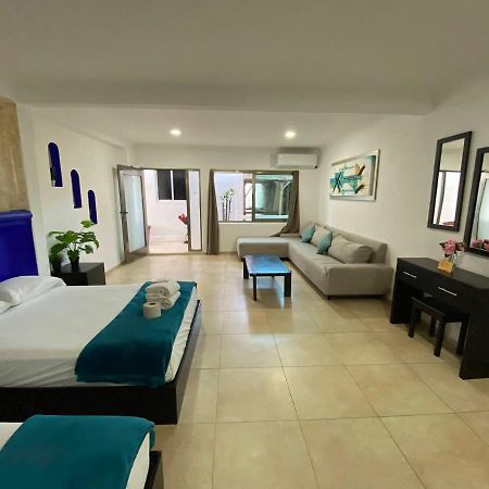 Arrecife Apartmentsイスラ・ムヘーレス エクステリア 写真