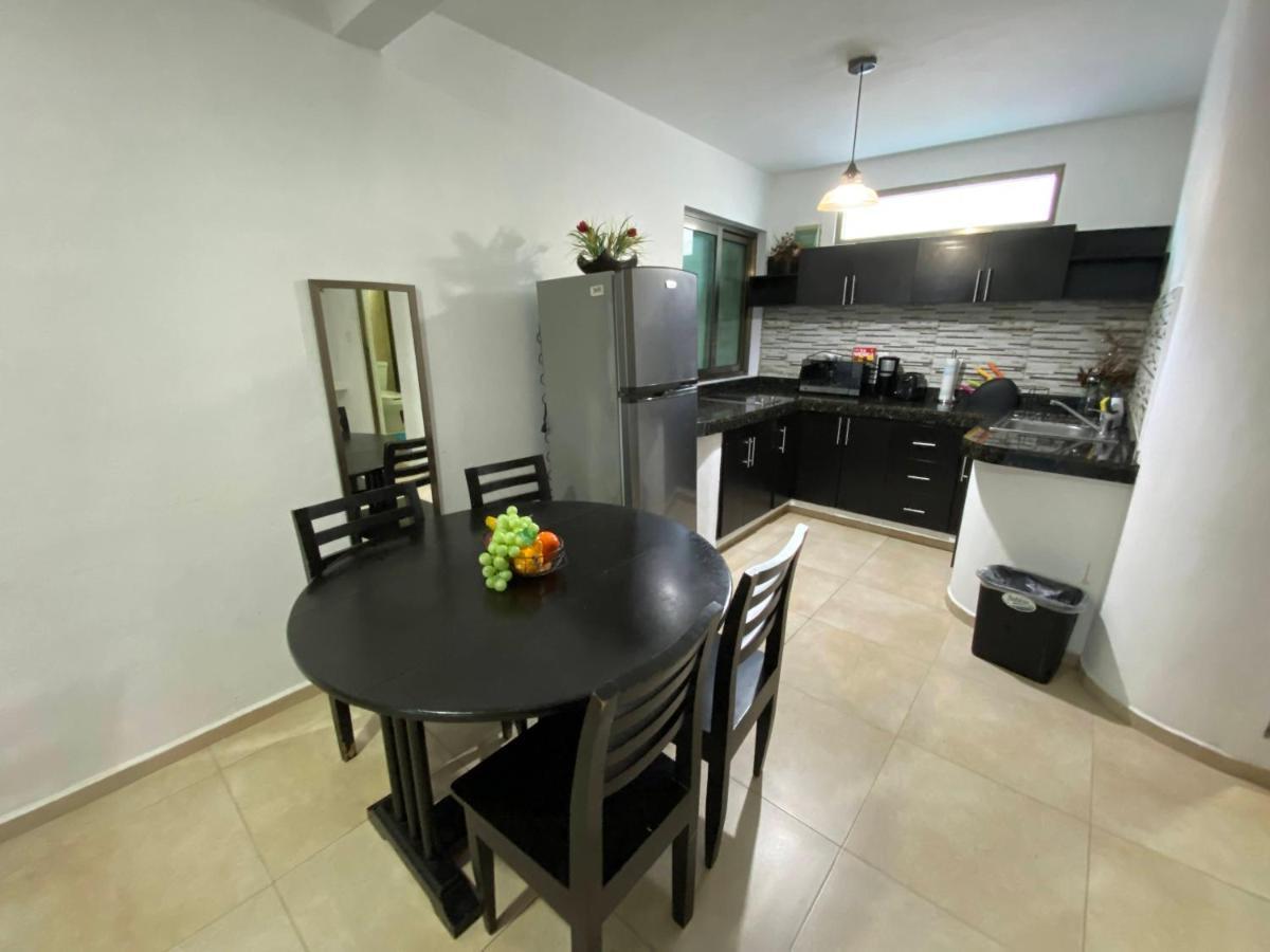 Arrecife Apartmentsイスラ・ムヘーレス エクステリア 写真